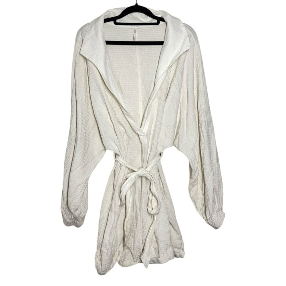 Free People Cream Ivory Waffle Relaxed V Neck Tie Waist Emeri Romper - Medium - Picture 2 of 12